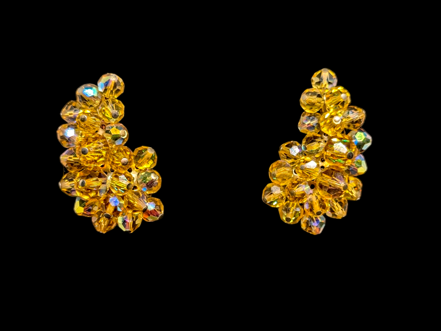 1950s Laguna Teardrop Yellow Aurora Borealis Clip on Earrings