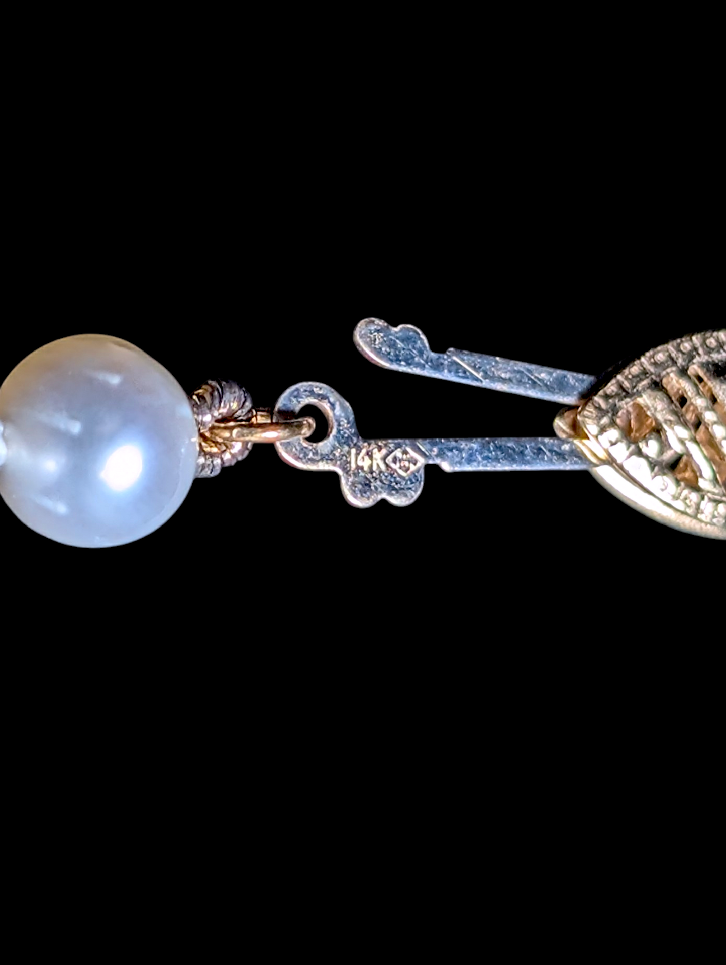 Vintage 14k Yellow Gold Hand Knotted Genuine Freshwater Pearl Beaded Single Strand Necklace