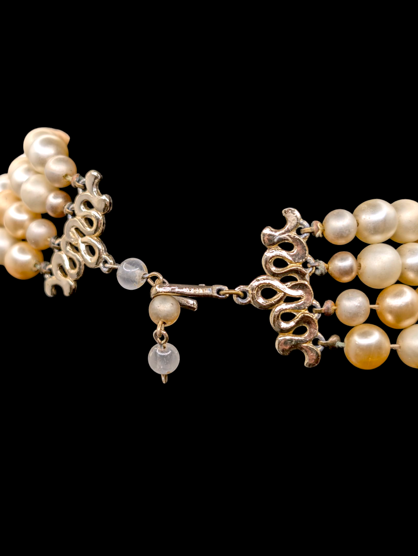 1950s Vintage Multi-Strand Graduating Faux Pearl Creamsicle Orange and White Necklace