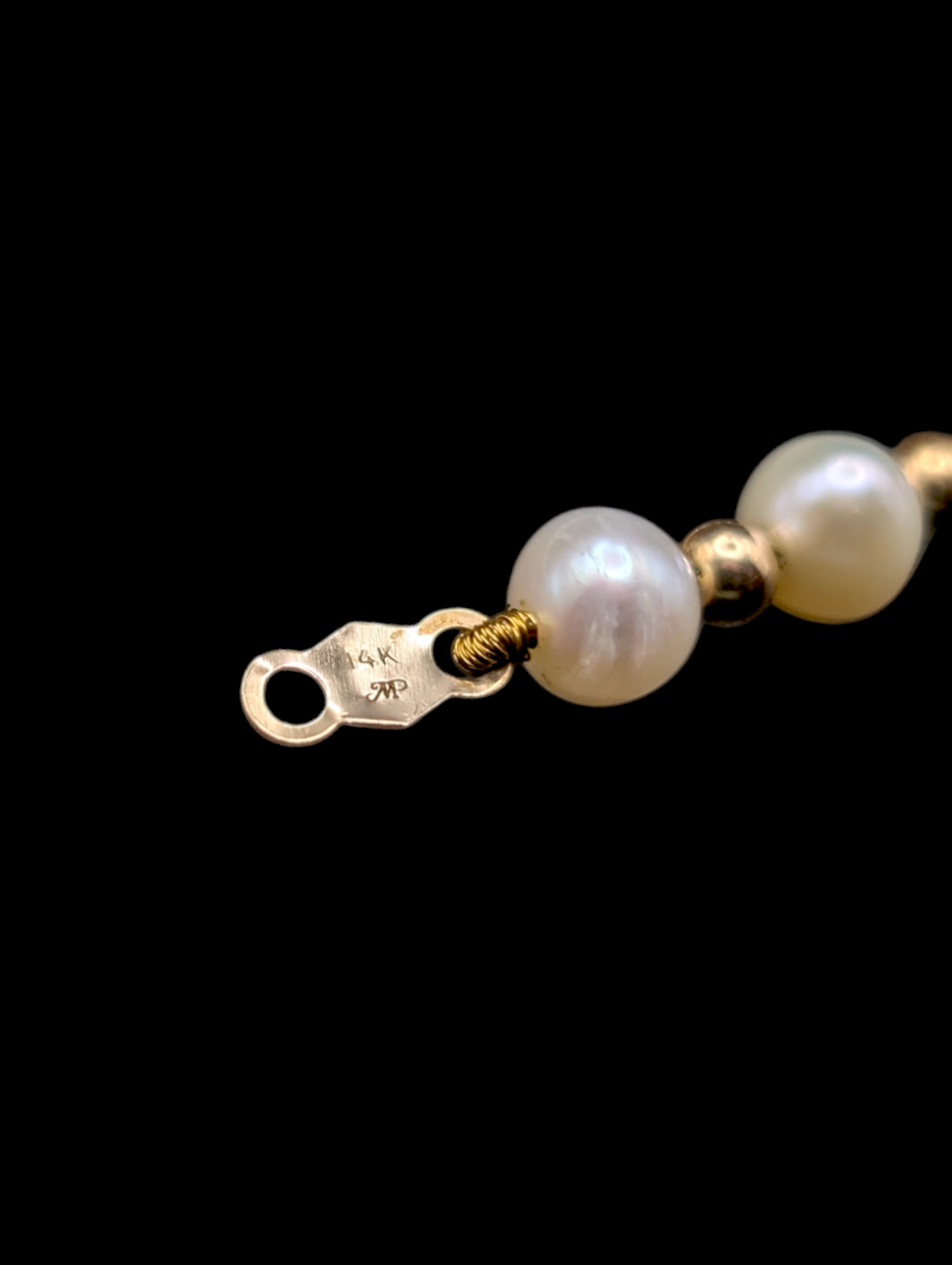 Vintage 14k Gold and Genuine Cultured Freshwater Pearl Necklace and Bracelet Set