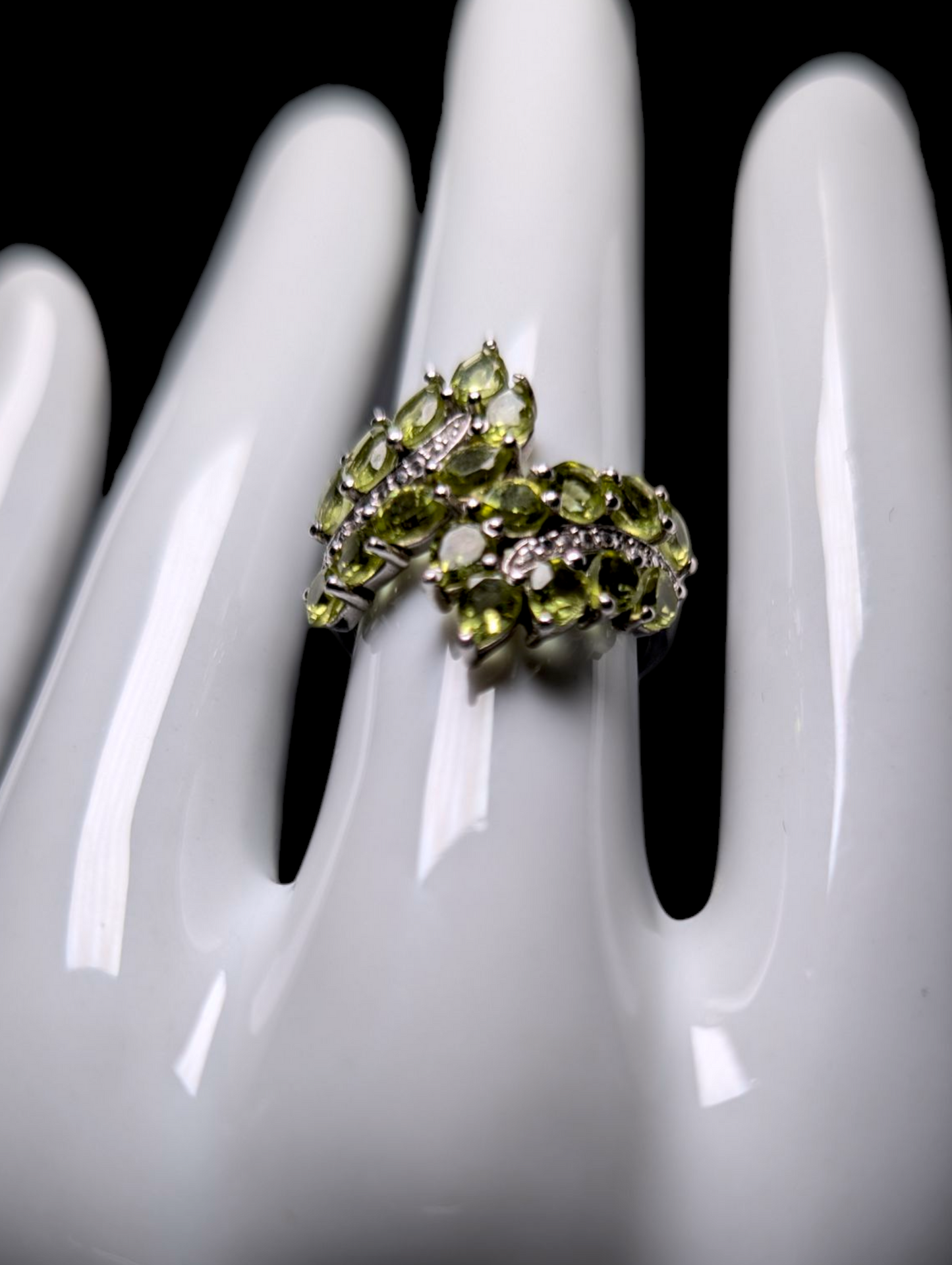 Vintage Genuine Peridot Feather Wrap Sterling Silver Ring