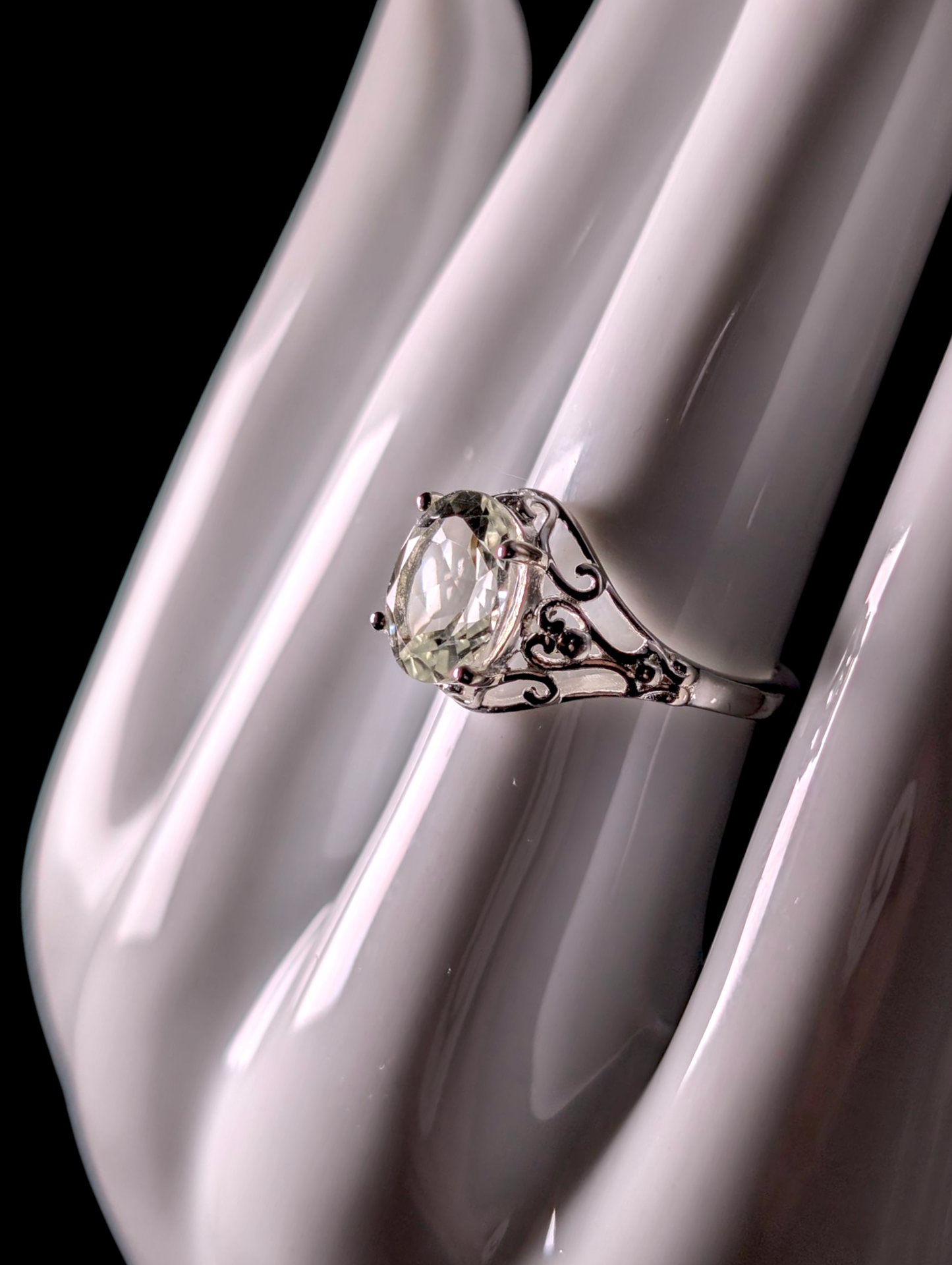 Vintage Oval Cut Genuine Pale Blue Aquamarine Solitaire Sterling Silver Filigree Ring