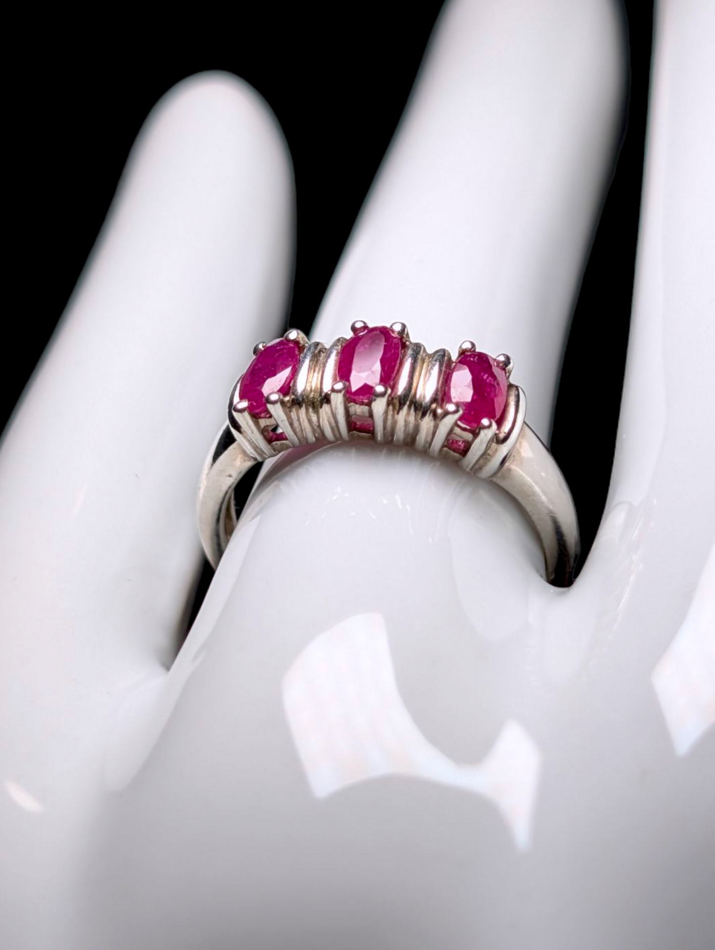 Vintage 3 Stone Earth Mined Genuine Ruby Sterling Silver Ring