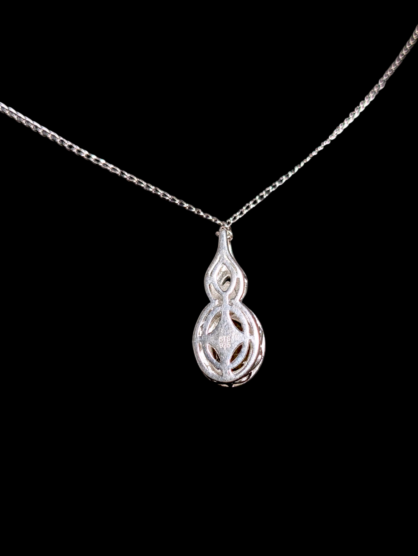 Vintage Oval Cut Genuine Golden Citrine Sterling Silver Pendant