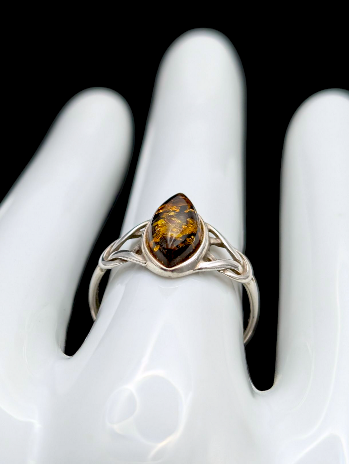 Vintage Celtic Knot Genuine Amber Sterling Silver Ring