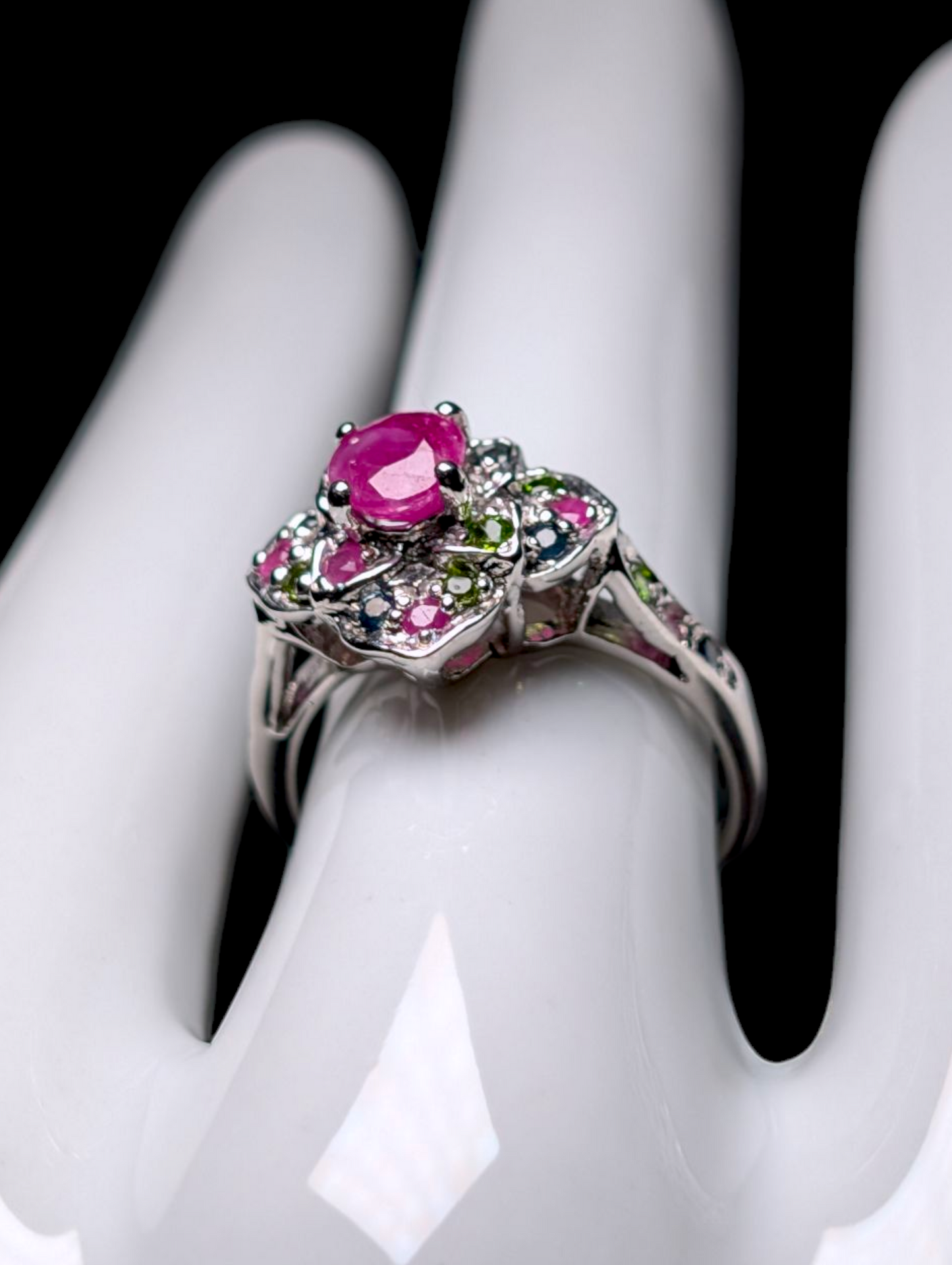Vintage Multi-stone Earth Mined Round Cut Genuine Ruby Solitaire and Gemstone Custer Sterling Silver Ring