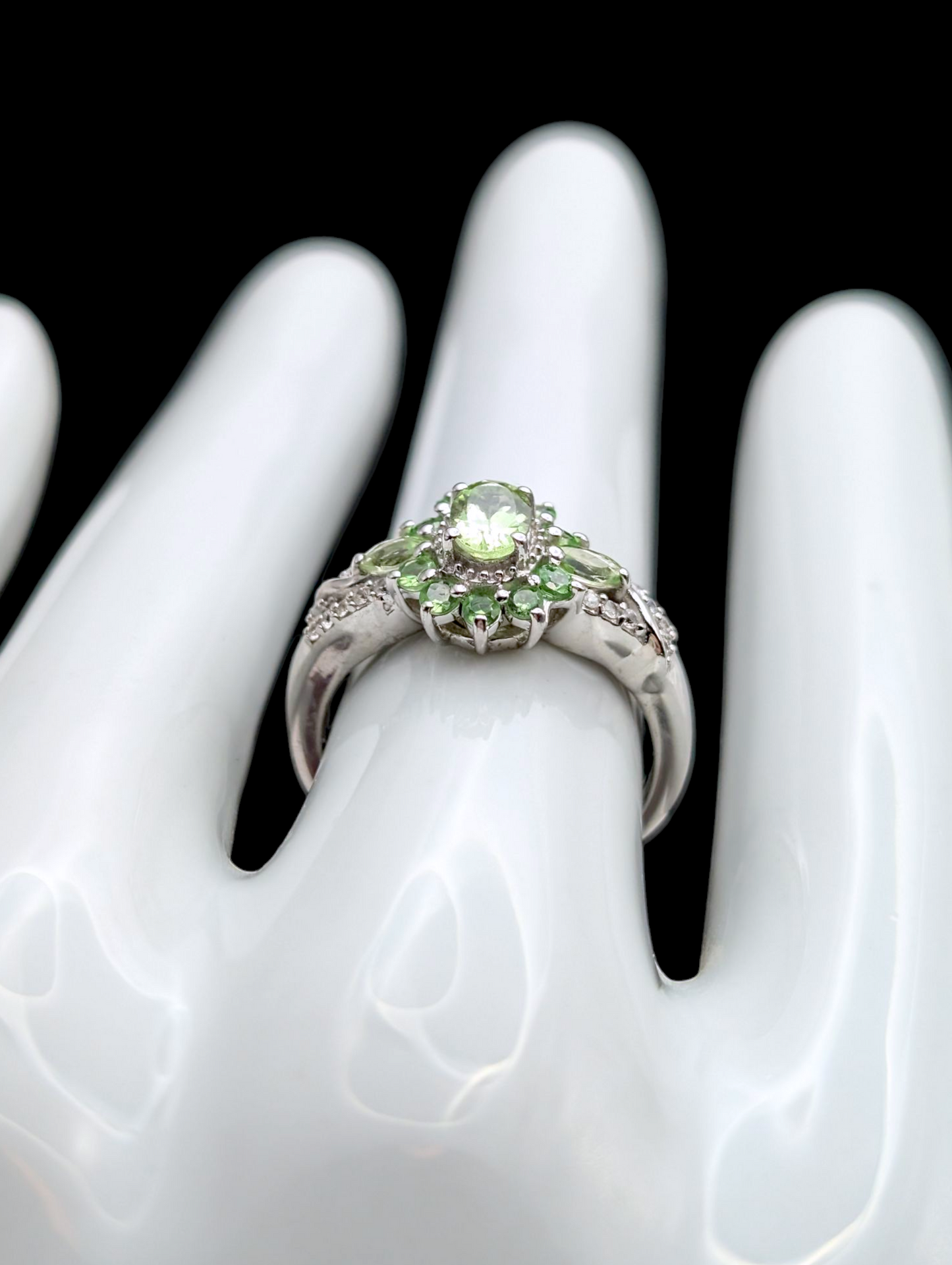 Vintage Genuine Tsavorite Garnet and White Zircon Elegant Sterling Silver Ring