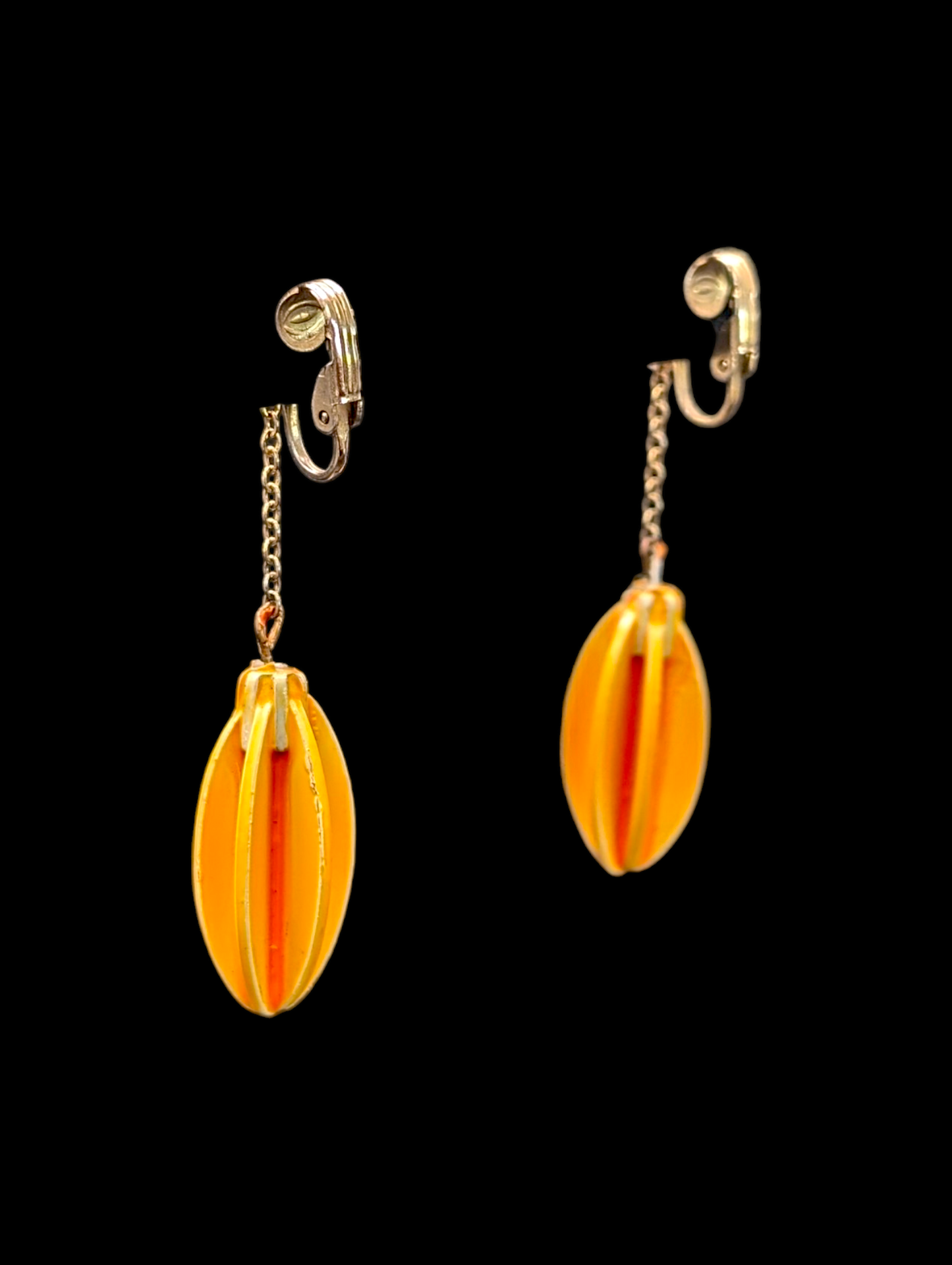 1960s - 1970s Mod Starfruit Shaped Yellow Dangle Earrings