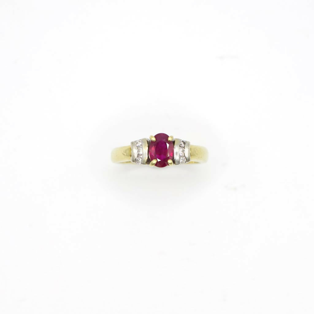 Vintage Genuine Diamond and Ruby Ring in 18K Yellow Gold