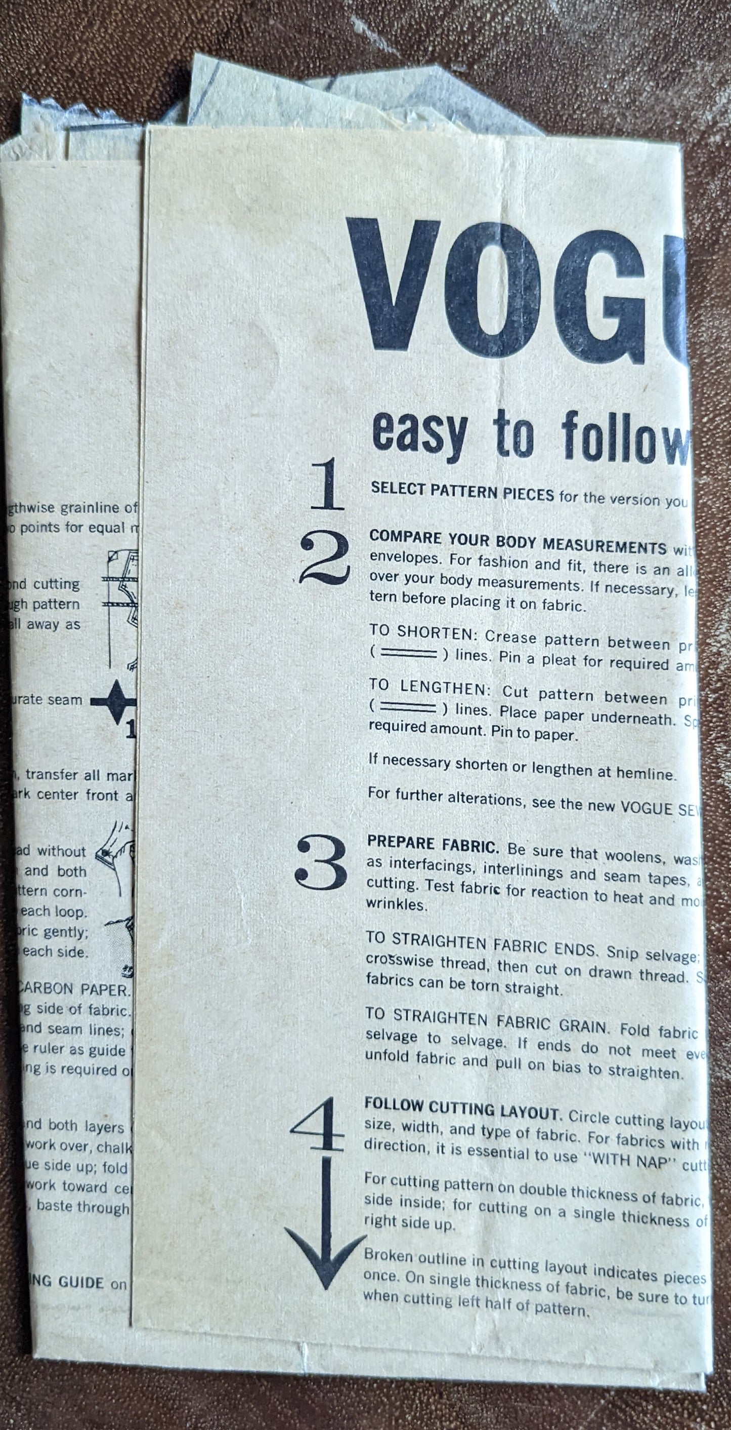 1963 Vogue 5938 Sewing Pattern in Size 14