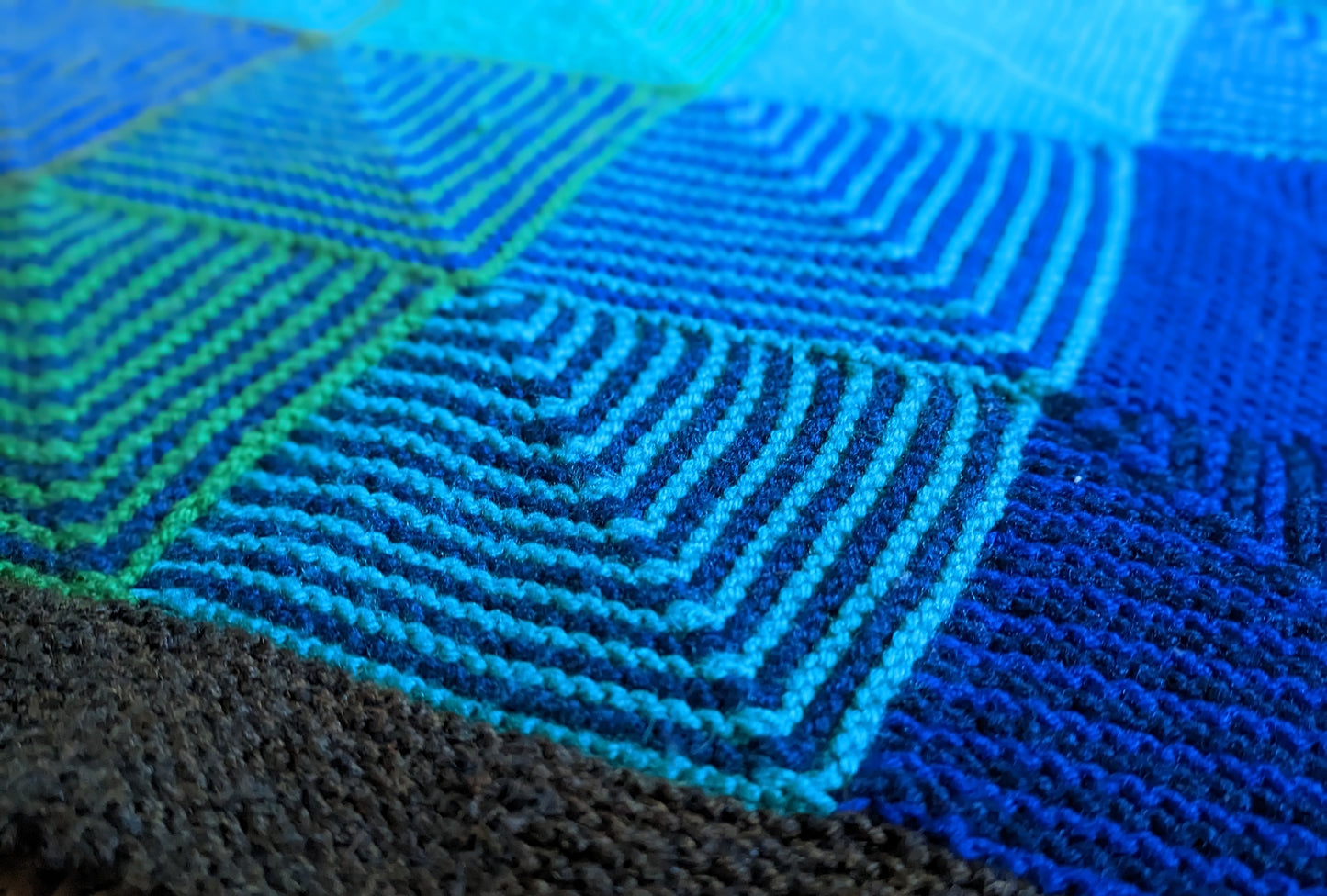 1980s Hue Shift Knit Square Afghan
