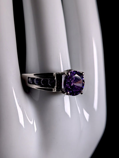 Vintage Round Cut Simulated Purple Amethyst Solitaire Sterling Silver Ring