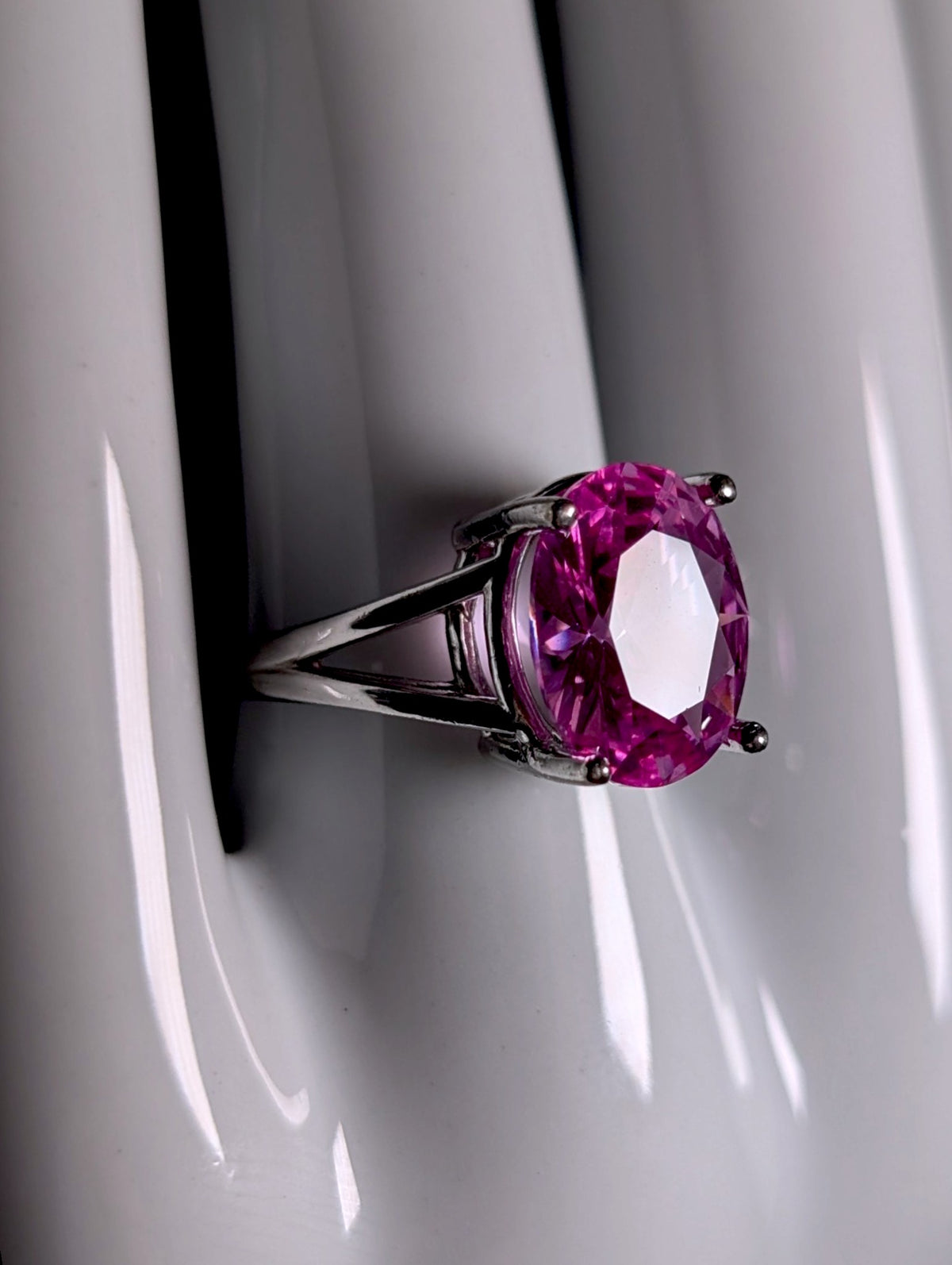 Vintage Large Genuine Pink Sapphire Solitaire Split Shank Sterling Silver Ring