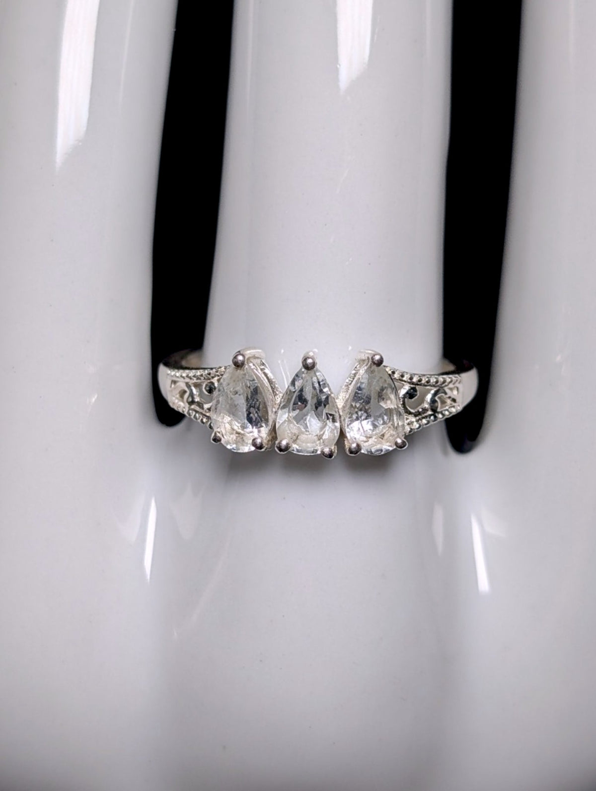 Vintage 3 Stone Pear Cut Genuine Aquamarine Sterling Silver Band Ring