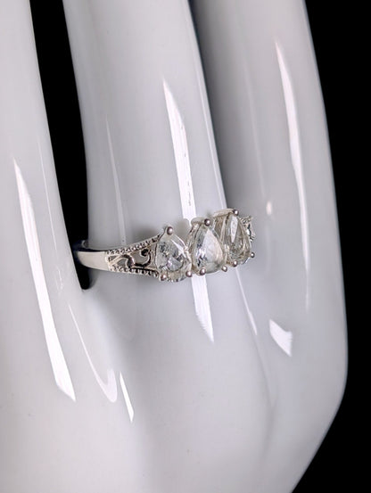 Vintage 3 Stone Pear Cut Genuine Aquamarine Sterling Silver Band Ring