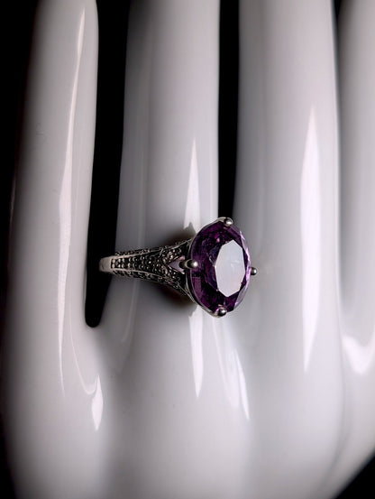 Vintage 6 Carat Oval Cut Genuine Purple Alexandrite Solitaire Sterling Silver Ring