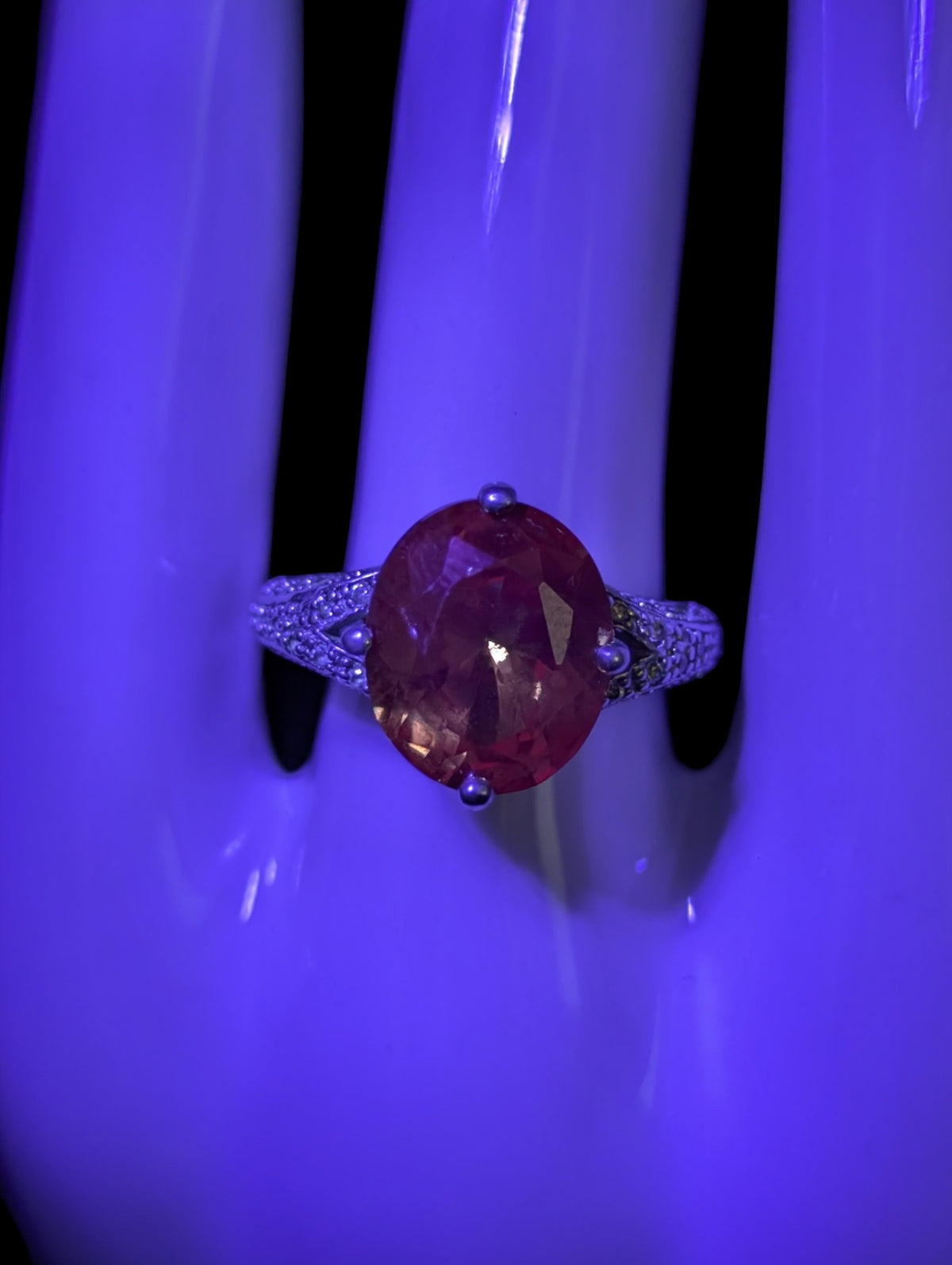 Vintage 6 Carat Oval Cut Genuine Purple Alexandrite Solitaire Sterling Silver Ring