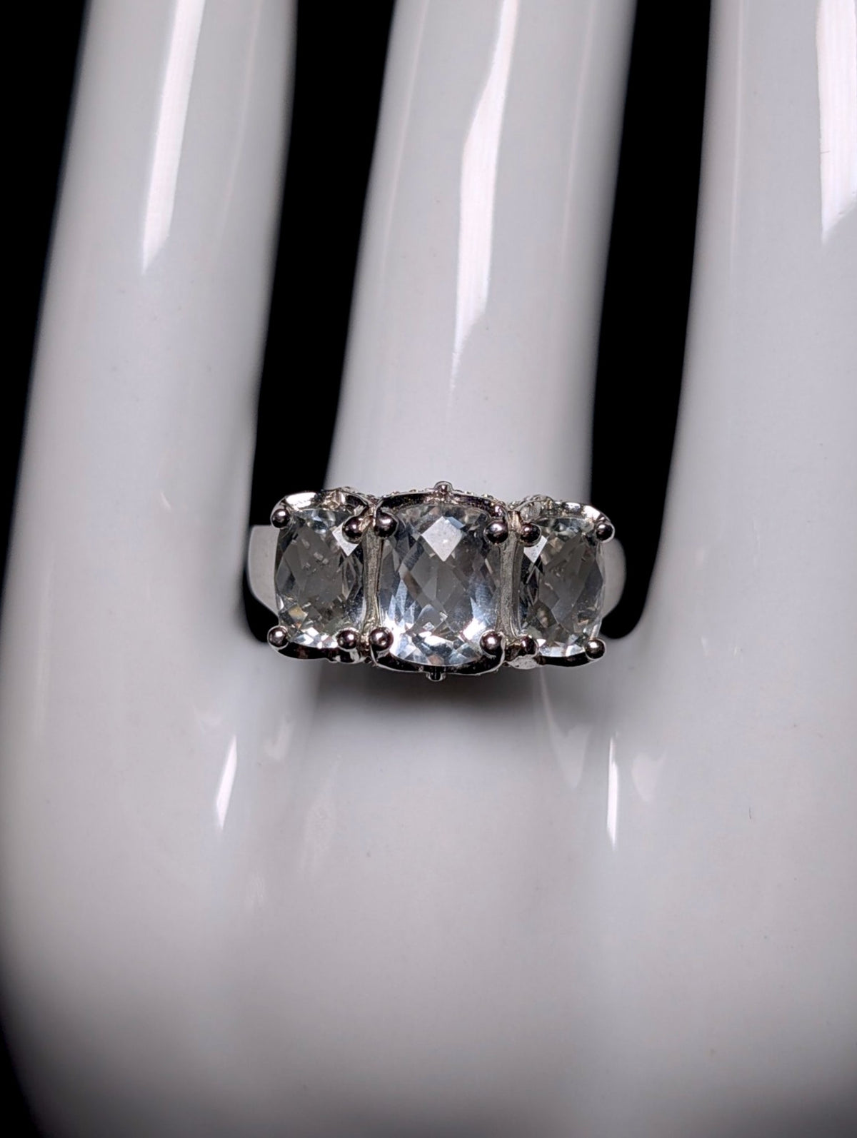Vintage 3 Stone Checkerboard Cut Genuine Aquamarine Sterling Silver Band Ring