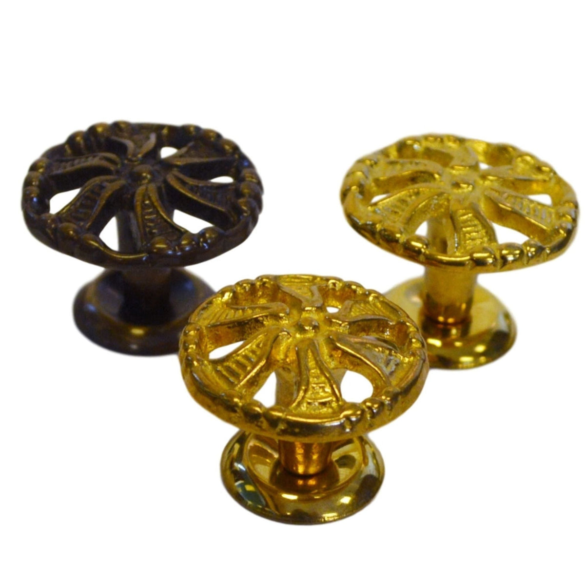 Elegant Decorative Victorian Knob in Brass and Antique Brass for Timeless Furniture Charm