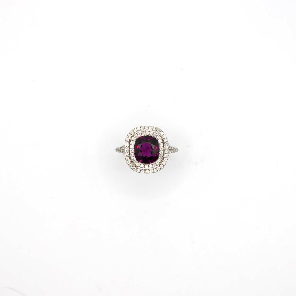 Pre-Loved Genuine Diamond and Garnet Ring In 18K White Gold