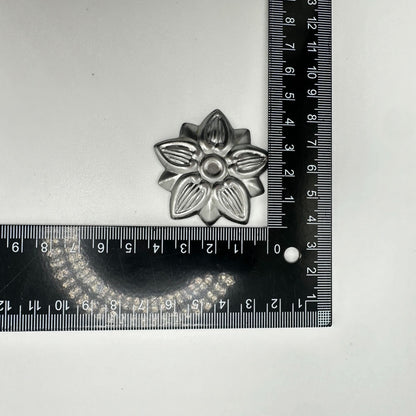 Steel Trunk Rosette: Classic Decorative Ornament for Antique Trunk Restoration