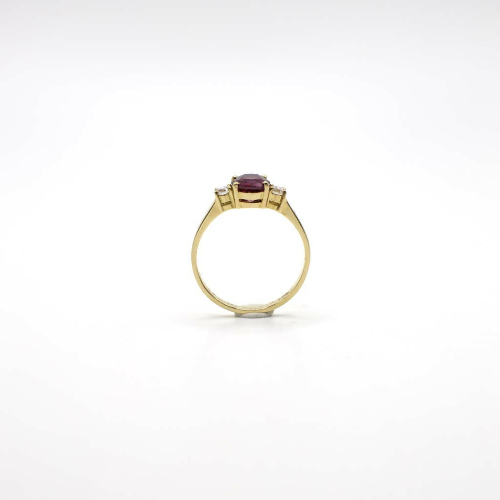 Pre-Loved Genuine Diamond and Ruby Ring In 18K Yellow Gold