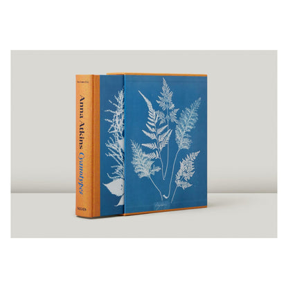 Anna Atkins. Cyanotypes (German, French, English) (FFE)