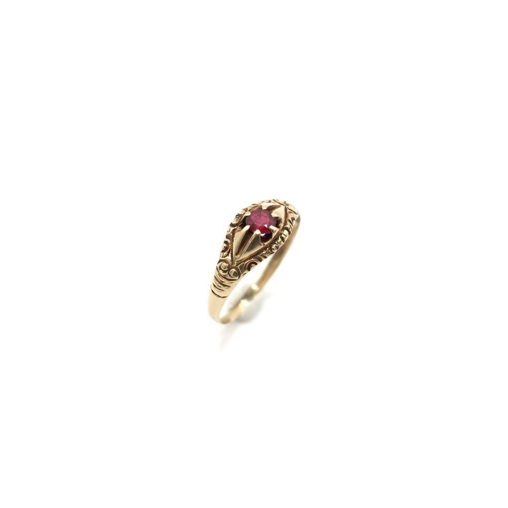 Vintage 10K Yellow Gold Gemstone Ring