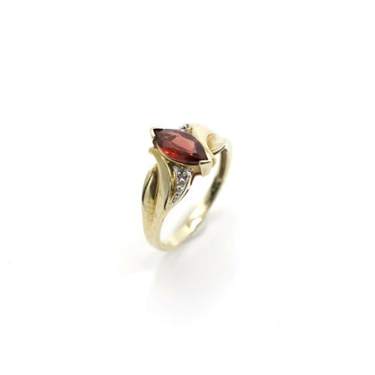 Vintage Genuine Diamond and Marquise Cut Garnet Ring In 10K Yellow Gold