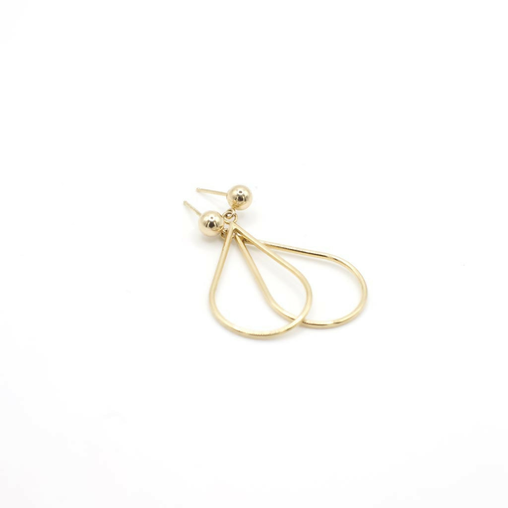 Vintage 14K Gold Teardrop Dangle Earrings