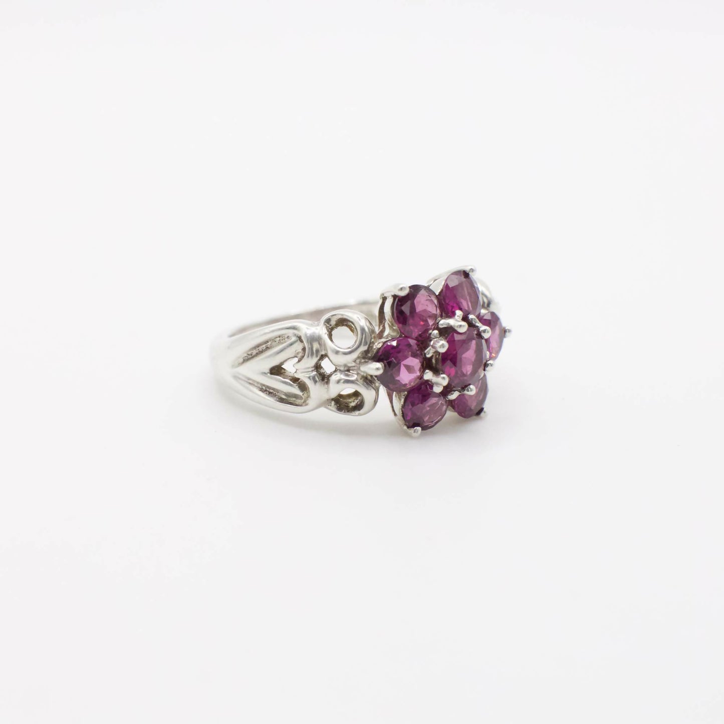Vintage Floral Garnet Ring In Sterling Silver