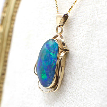 Vintage 9K Yellow Gold and Genuine Opal Triplet Pendant
