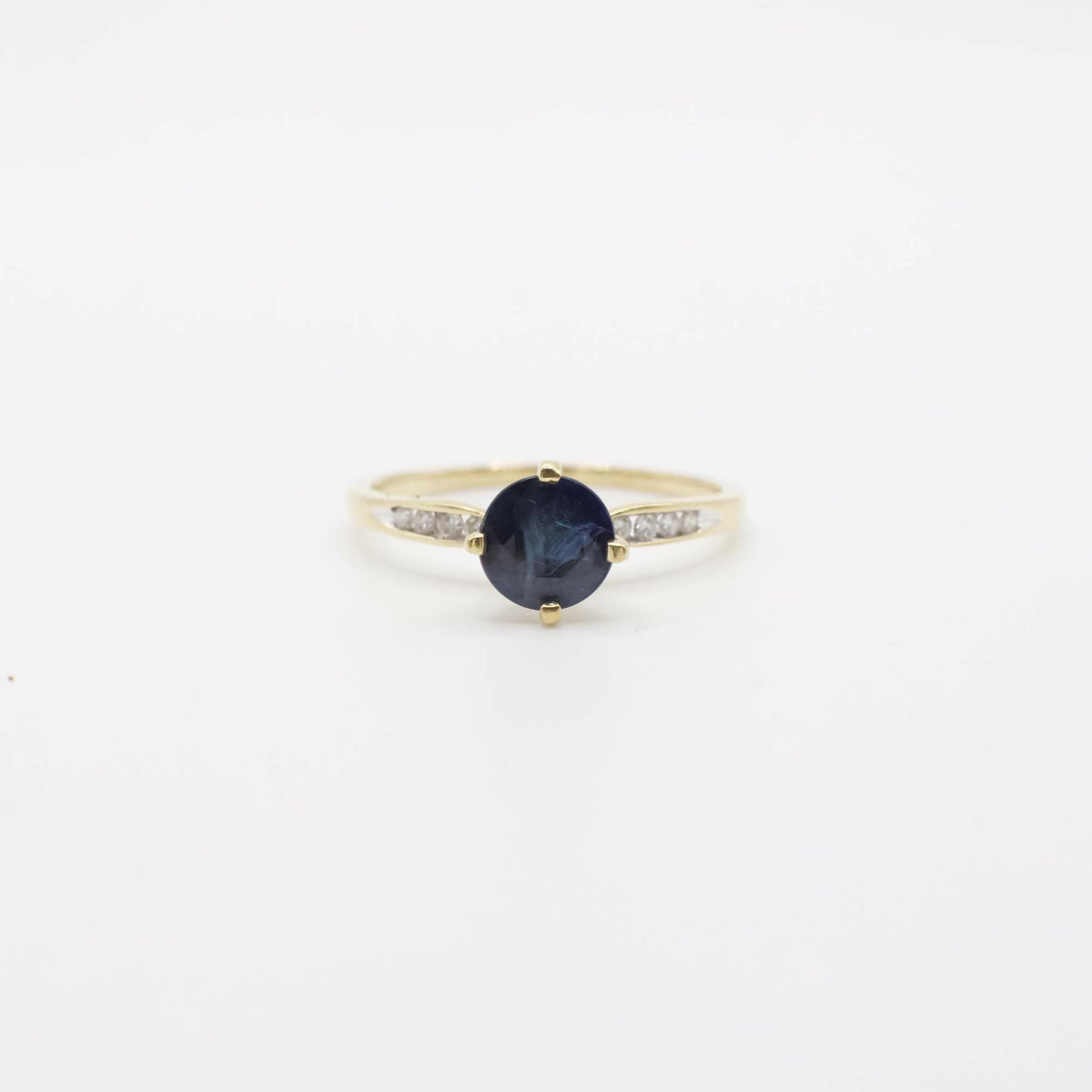 Vintage Genuine Earth Mined Sapphire and Diamond Ring In 18K Yellow Gold