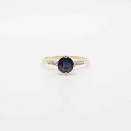 Vintage Genuine Earth Mined Sapphire and Diamond Ring In 18K Yellow Gold