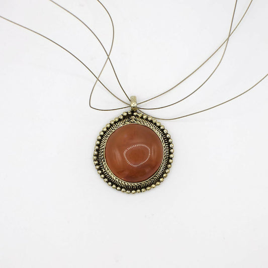 Vintage Gold Tone Genuine Carnelian Pendant Necklace