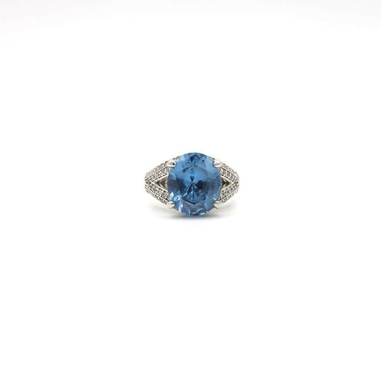 Vintage Genuine Ice Blue Oval Topaz and Sterling Silver Ring