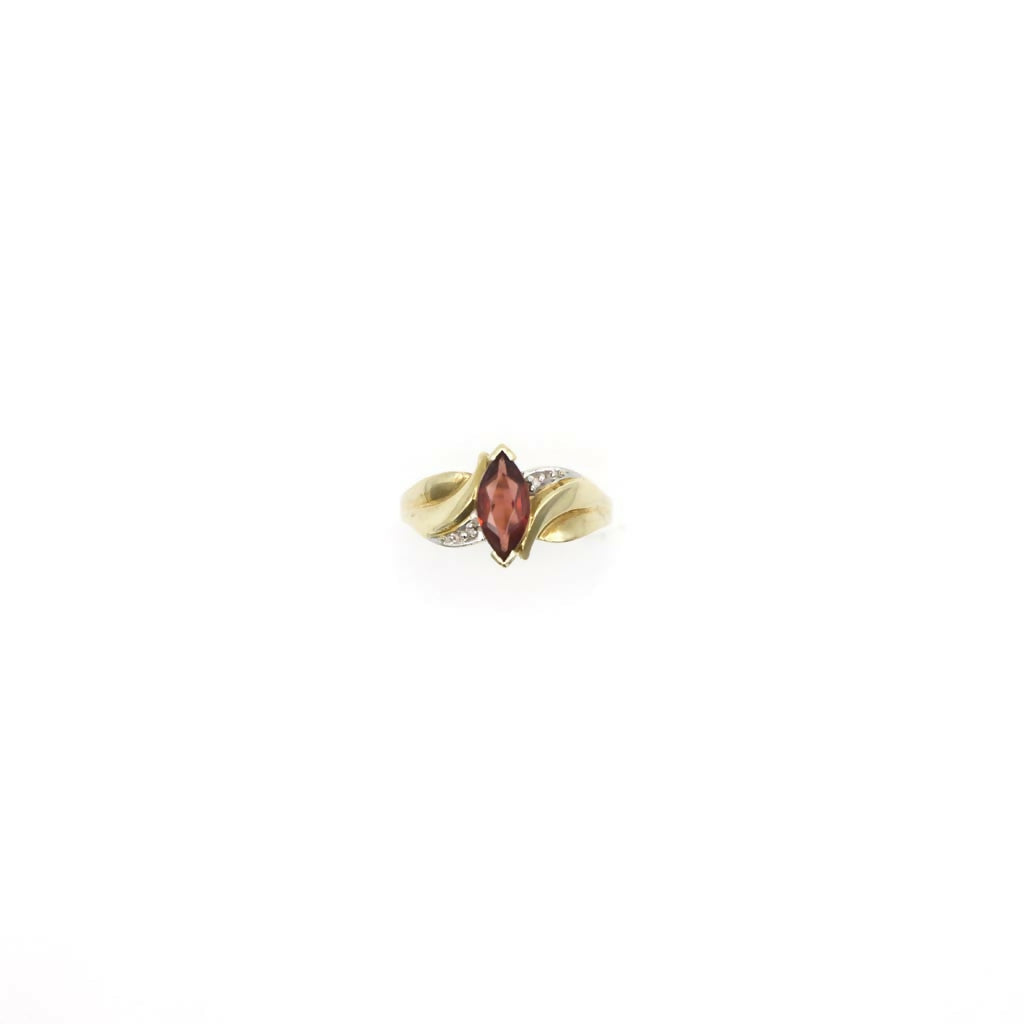 Vintage Genuine Diamond and Marquise Cut Garnet Ring In 10K Yellow Gold