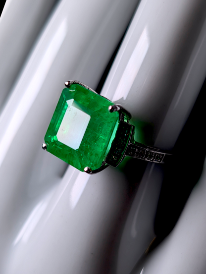 Vintage Cushion Step Cut Genuine Hydrothermal Emerald Solitaire with Simulated Diamond Accents Sterling Silver Statement Ring