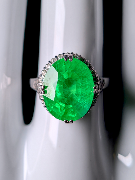 Vintage Oval Cut Genuine Hydrothermal Emerald Solitaire with Simulated Diamonds Halo Sterling Silver Statement Ring
