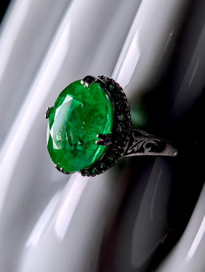 Vintage Oval Cut Genuine Hydrothermal Emerald Solitaire with Simulated Diamonds Halo Sterling Silver Statement Ring