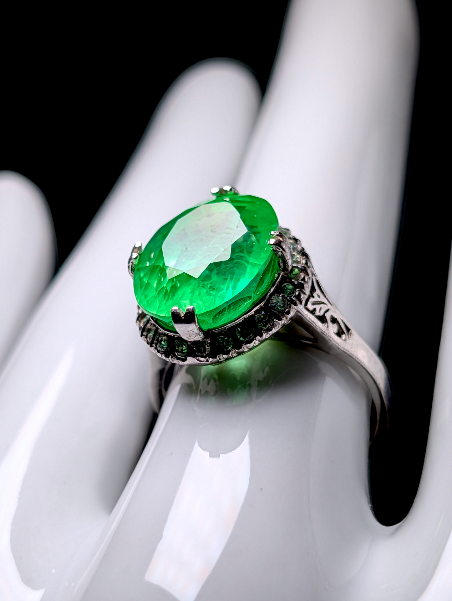 Vintage Oval Cut Genuine Hydrothermal Emerald Solitaire with Simulated Diamonds Halo Sterling Silver Statement Ring