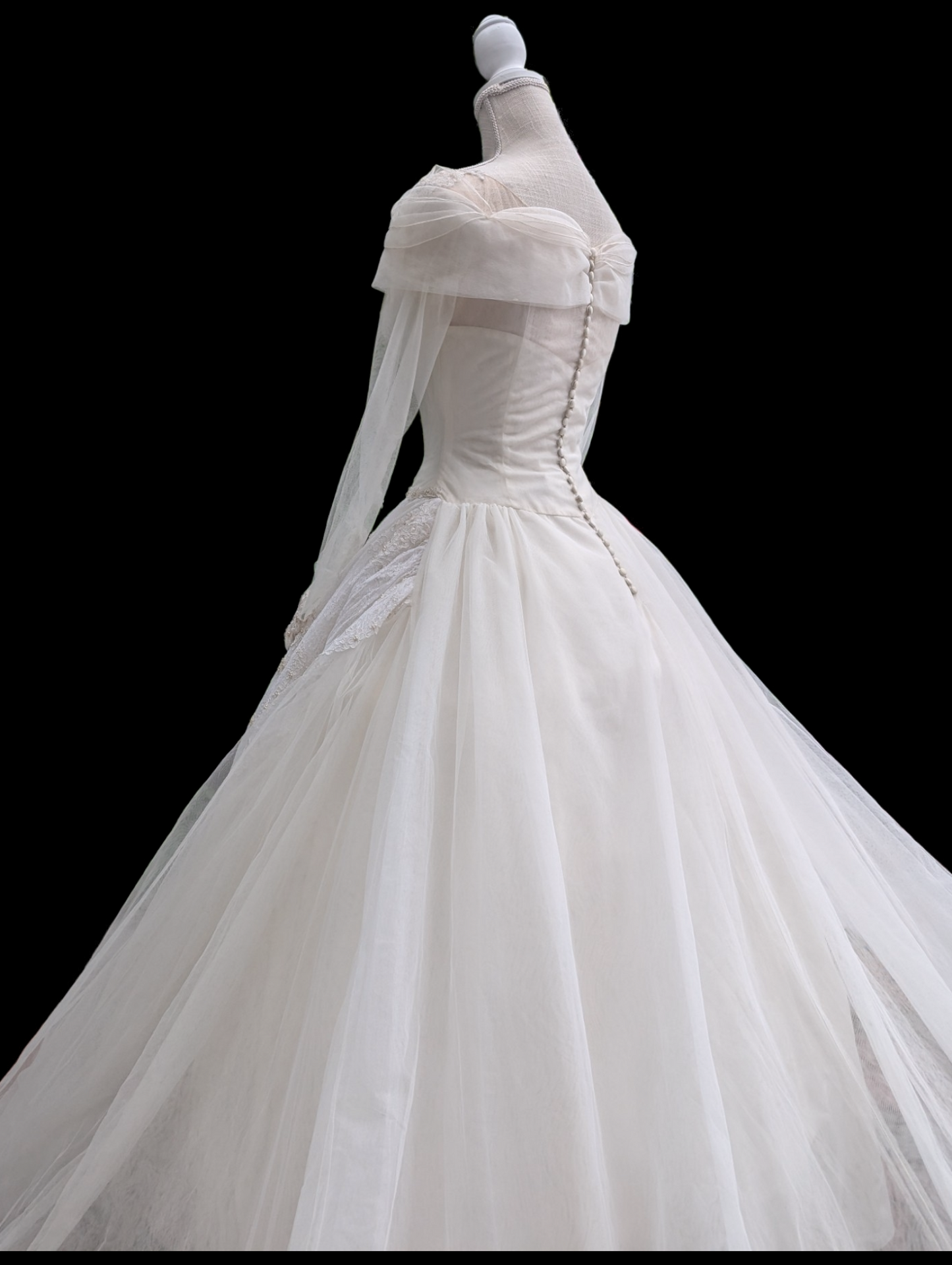 1950s Montaldo's Princess Style Tulle Layered Wedding Dress with Extra Long Train