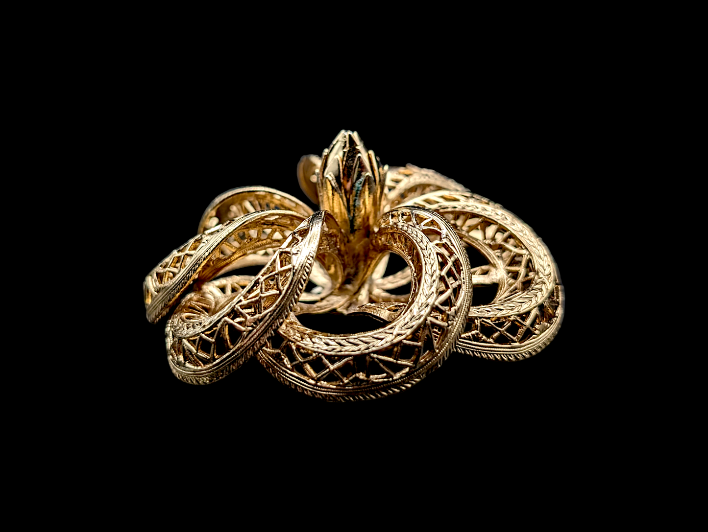 1950s Coro Craft Filigree Highly Detailed Flower Brooch Pin