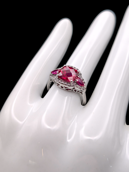 Vintage Genuine Designer Cut Ruby with Pear Shaped Pink Sapphires and White Topaz Gemstones 925 Ring
