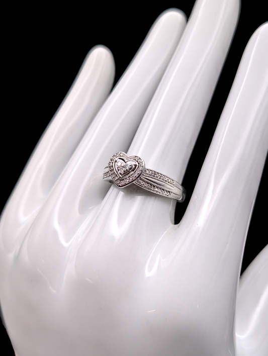 Vintage Genuine Diamond Heart Shaped Cluster 925 Silver Ring