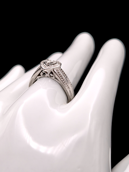 Vintage Genuine Diamond Heart Shaped Cluster 925 Silver Ring