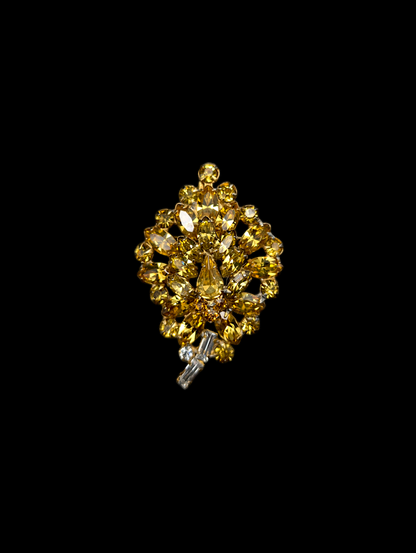 1950s - 1960s Mid-century Modern Open Back Crystal Rhinestone Canary Yellow and Honey Topaz Leaf Brooch Pin Pendant