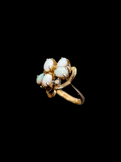 Vintage 14kt GE Gold and Opal Cluster Ring