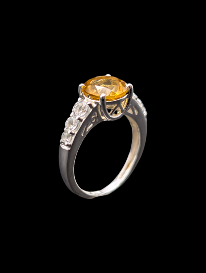 Vintage Large Solitaire Round Cut Citrine and White Topaz Sterling Silver 925 Ring