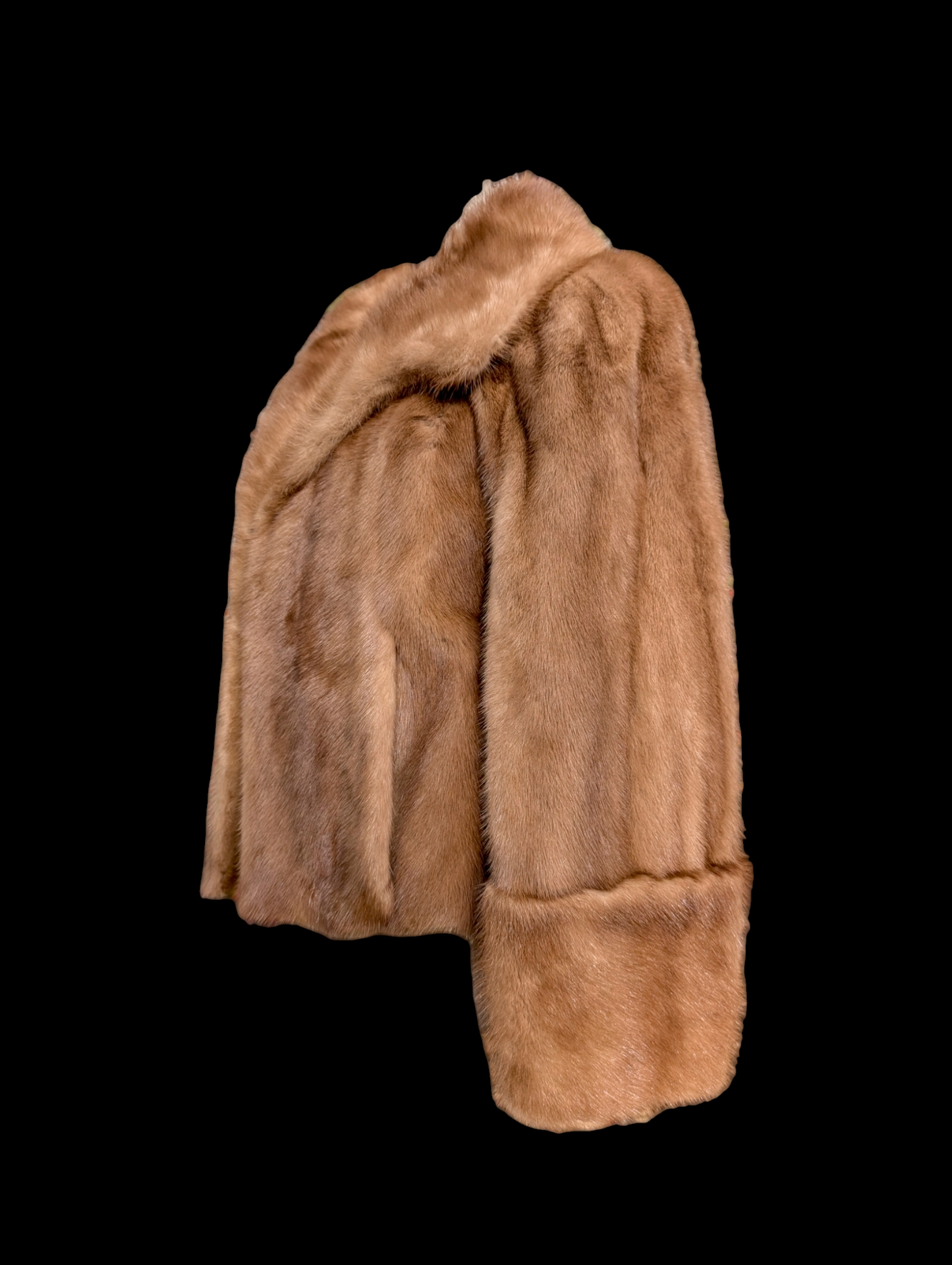 1950s-1970s Schiaparelli Designer Golden Mink Fur Coat with Oversized Collar and Cuffed Sleeves